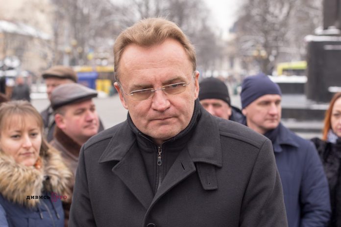 Садовий розповів, чому так довго ремонтуватимуть Замарстинівську Садовий розповів, чому так довго ремонтуватимуть Замарстинівську