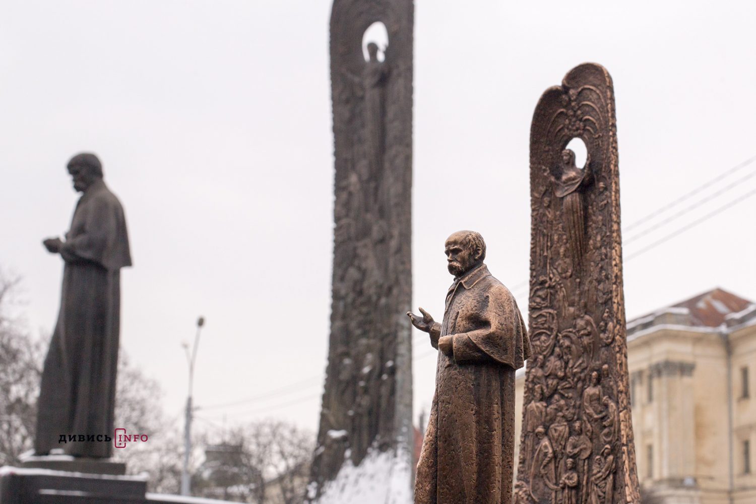 У Львові відкрили міні-макет пам'ятника Тарасу Шевченку для незрячих (фоторепортаж)