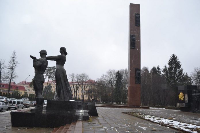 Виконком Львівської міськради визначив долю Монумента Слави Виконком Львівської міськради визначив долю Монумента Слави