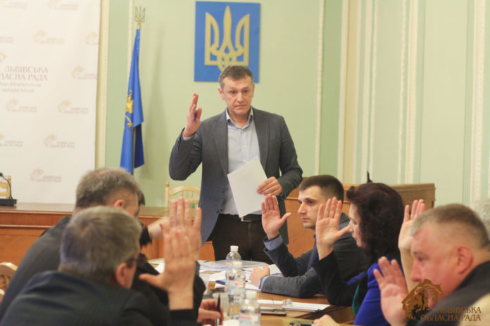 У Львівській облраді визначилися кому докинуть грошей з бюджету У Львівській облраді визначилися кому докинуть грошей з бюджету