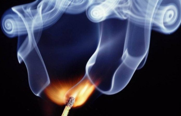 У Винниках чадним газом отруїлися троє людей, серед них дитина У Винниках чадним газом отруїлися троє людей, серед них дитина