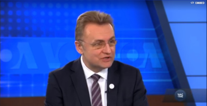Львівський мер у США розповів, що надав би громадянство усім українцям, крім представників Росії Львівський мер у США розповів, що надав би громадянство усім українцям, крім представників Росії