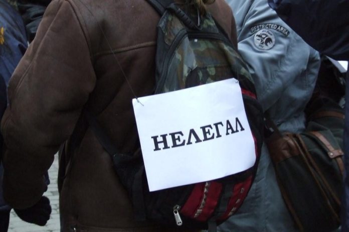 У Львові сімом іноземцям заборонено в’їзд на територію України У Львові сімом іноземцям заборонено в’їзд на територію України
