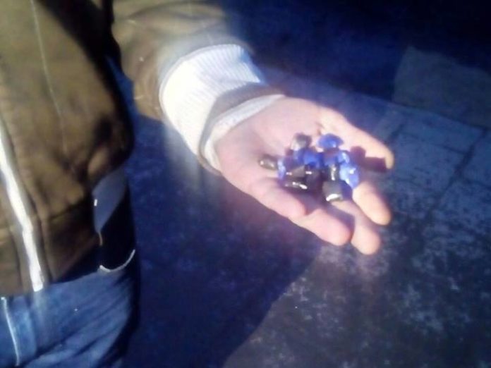 У Львові патрульні затримали розповсюджувача наркотиків (фото) У Львові патрульні затримали розповсюджувача наркотиків (фото)