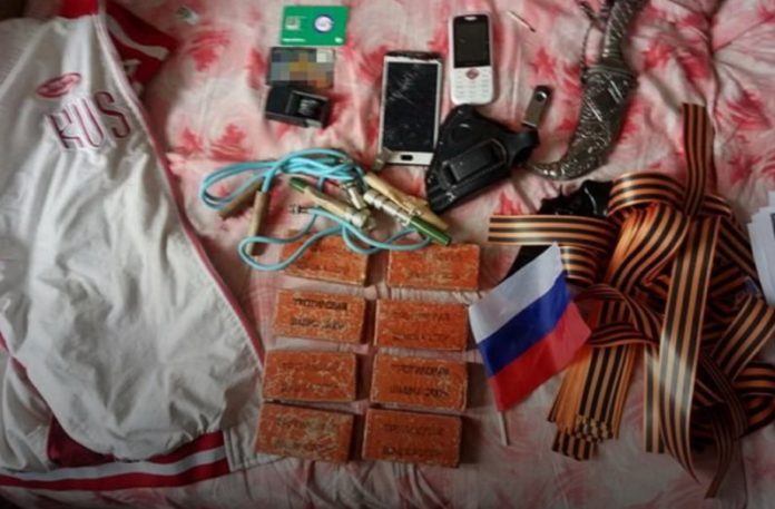 СБУ схопила банду, що паплюжила польські та єврейські пам’ятки за вказівкою Росії СБУ схопила банду, що паплюжила польські та єврейські пам’ятки за вказівкою Росії