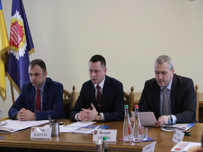 У Львові розповіли, яким бачать випускника поліцейського вишу (фото) У Львові розповіли, яким бачать випускника поліцейського вишу (фото)