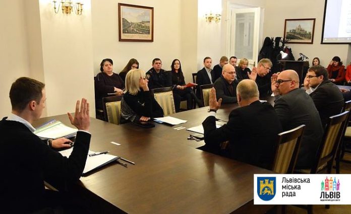 У Львові 159 учасників АТО отримають матеріальну допомогу У Львові 159 учасників АТО отримають матеріальну допомогу