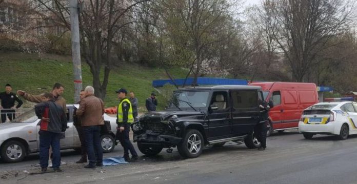 П’яний автомийник викрав автомобіль Медведчука і влаштував потрійну ДТП П’яний автомийник викрав автомобіль Медведчука і влаштував потрійну ДТП
