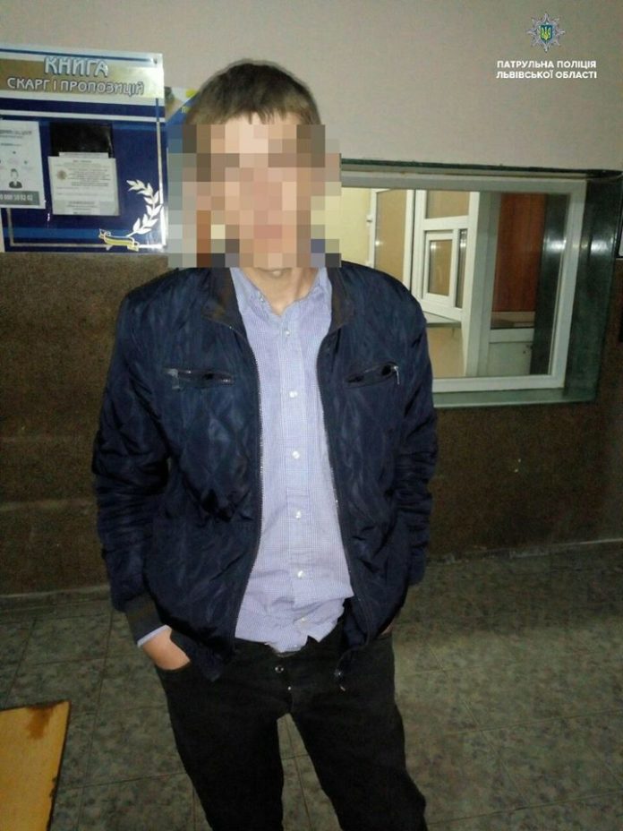 У Львові двоє зловмисників побили та пограбували чоловіка У Львові двоє зловмисників побили та пограбували чоловіка