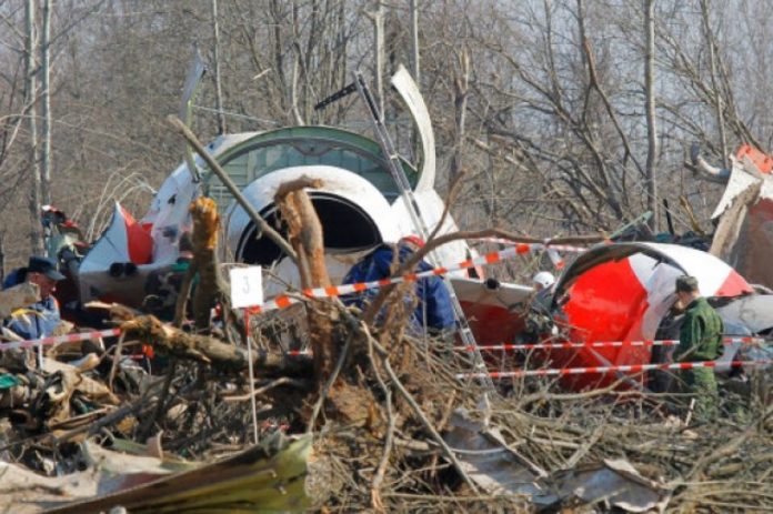 Літак Качинського знищили два вибухи, – новий звіт щодо Смоленської катастрофи Літак Качинського знищили два вибухи, – новий звіт щодо Смоленської катастрофи