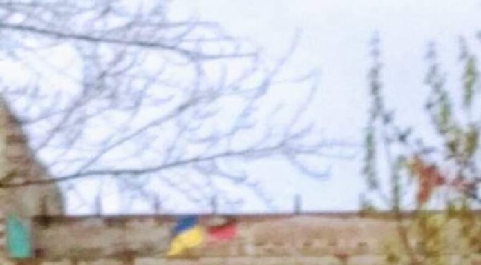 У центрі Донецька вивісили український прапор (фото) У центрі Донецька вивісили український прапор (фото)
