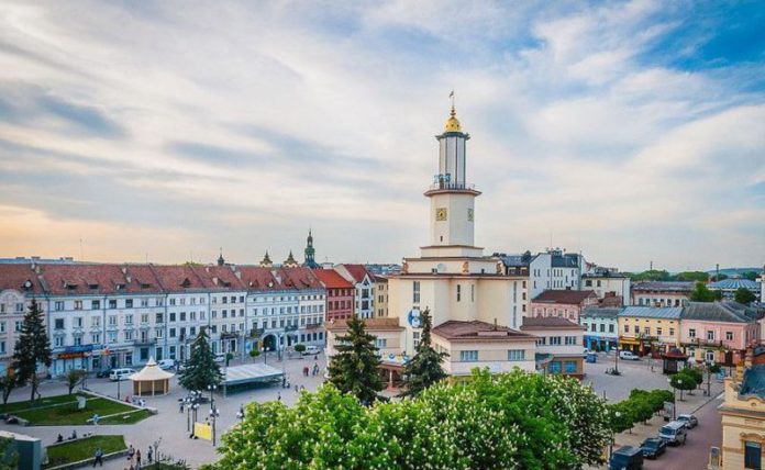 Івано-Франківськ отримав премію ПАРЄ Івано-Франківськ отримав премію ПАРЄ