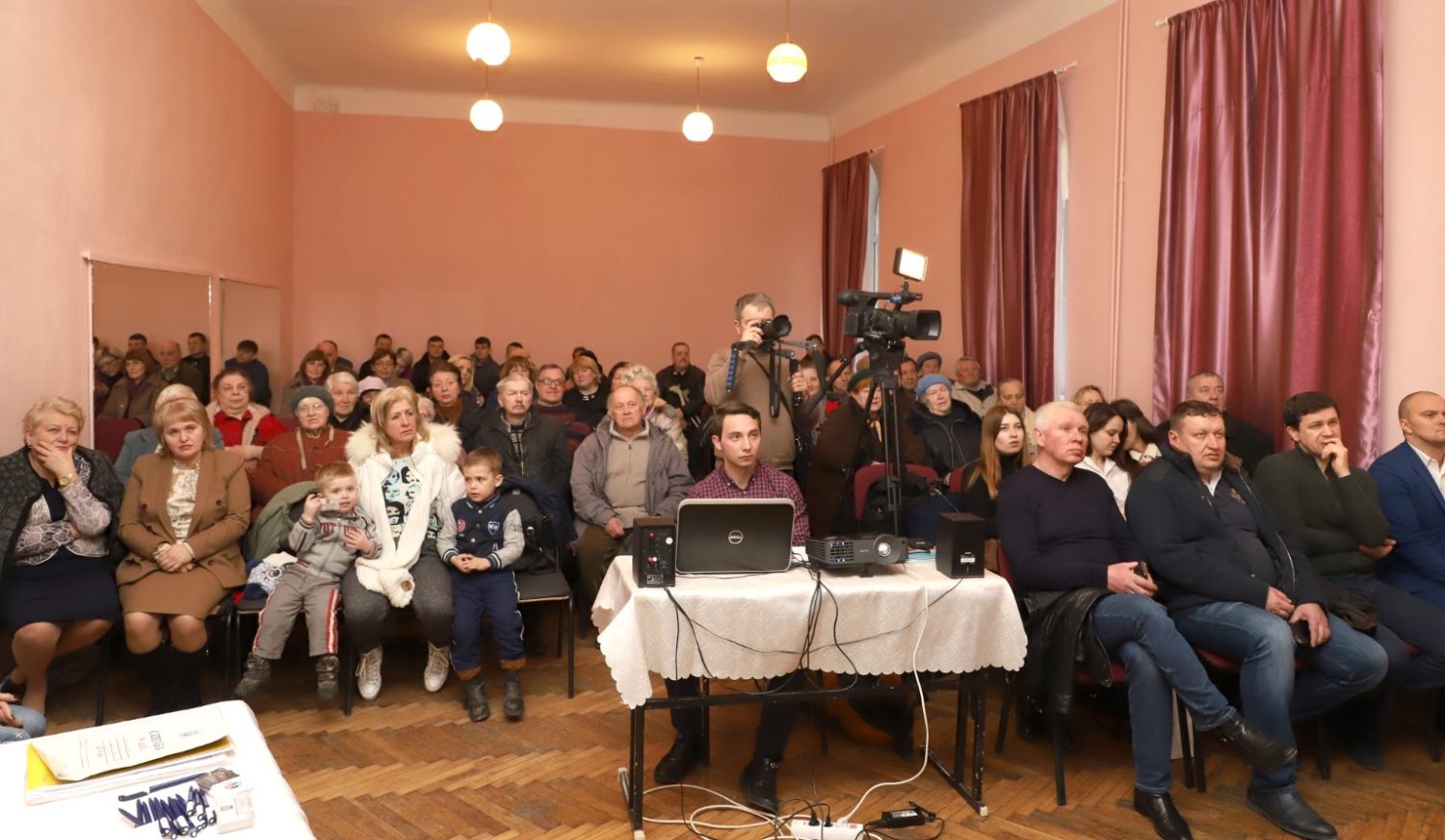 Можливість постійного безпосереднього контакту громадськості із депутатом є передумовою його успішної діяльності, - Віталій Свіщов - 2