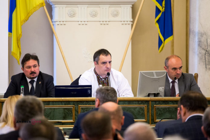 Депутати Львівської облради голосуватимуть за антиолігархічне звернення Депутати Львівської облради голосуватимуть за антиолігархічне звернення