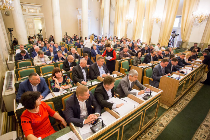 Обласні депутати додали п’ять мільйонів гривень на мікропроекти Обласні депутати додали п’ять мільйонів гривень на мікропроекти