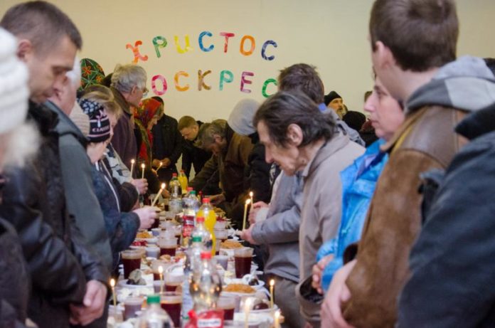 На Великдень для потребуючих львів’ян проведуть спільні святкові сніданки На Великдень для потребуючих львів’ян проведуть спільні святкові сніданки