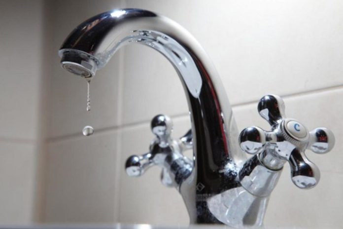 Через витік води кілька вулиць у Львові знову без водопостачання Через витік води кілька вулиць у Львові знову без водопостачання