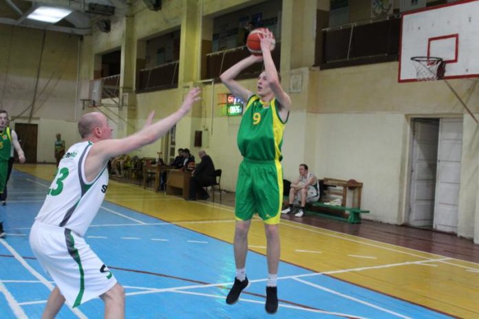 Відкритий чемпіонат Львова з баскетболу: визначились півфіналісти плей-оф Відкритий чемпіонат Львова з баскетболу: визначились півфіналісти плей-оф