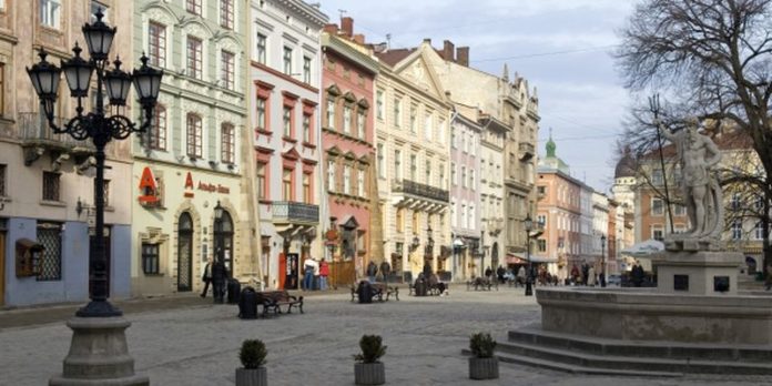 У Львові створили «чорну мапу» закладів, де грає російська музика У Львові створили «чорну мапу» закладів, де грає російська музика