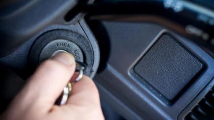 У Львові затримали «на гарячому» викрадача автомобіля (фото) У Львові затримали «на гарячому» викрадача автомобіля (фото)