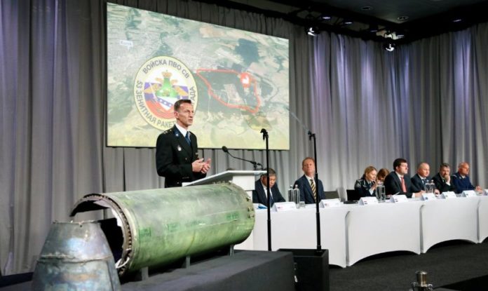Нідерланди і Австралія звинуватили Росію в катастрофі «Боїнга» над Донбасом Нідерланди і Австралія звинуватили Росію в катастрофі «Боїнга» над Донбасом