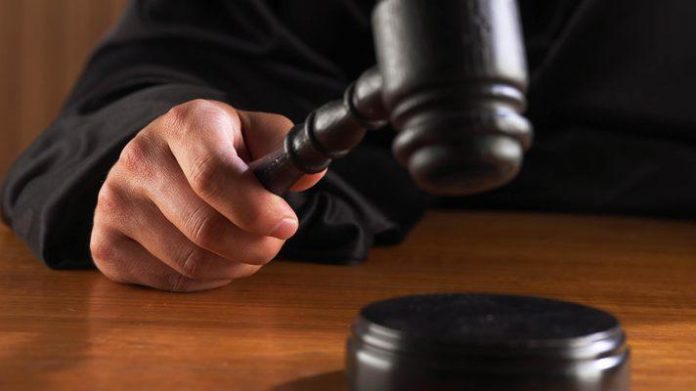 На Львівщині колишню голову сільради засудили до двох років умовно На Львівщині колишню голову сільради засудили до двох років умовно