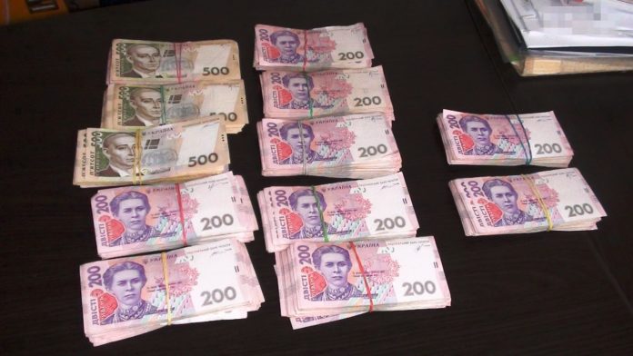 На Львівщині судитимуть сільського голову, якого підозрюють у вимаганні хабара від учасника АТО На Львівщині судитимуть сільського голову, якого підозрюють у вимаганні хабара від учасника АТО