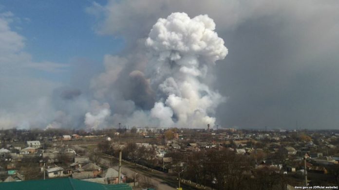 Вибухи на складі боєприпасів у Балаклії припинилися — ЗСУ Вибухи на складі боєприпасів у Балаклії припинилися — ЗСУ