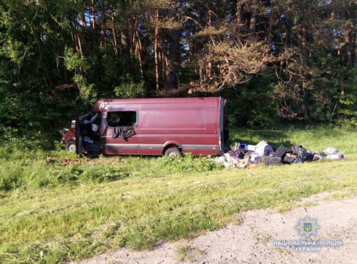 Винуватця ДТП, внаслідок якої загинуло 6 осіб на Львівщині, триматимуть під вартою Винуватця ДТП, внаслідок якої загинуло 6 осіб на Львівщині, триматимуть під вартою