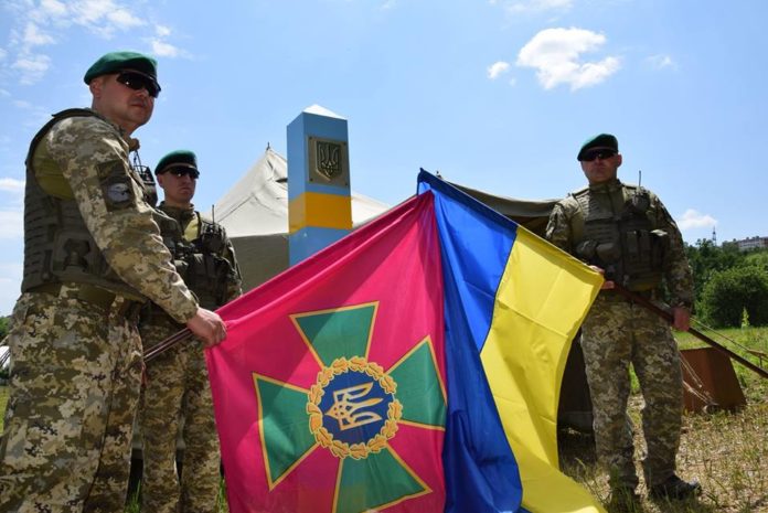 Прикордонники долучилися до молодіжногго етнофестивалю на Буковині Прикордонники долучилися до молодіжногго етнофестивалю на Буковині