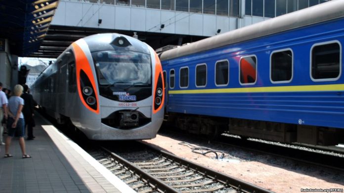 Укрзалізниця запустить п’ять літніх поїздів до Одеси Укрзалізниця запустить п’ять літніх поїздів до Одеси