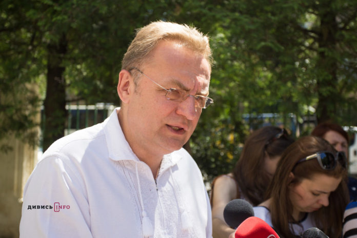 У львівській мерії пояснили, що заважає провести конкурс на автобусні перевезення У львівській мерії пояснили, що заважає провести конкурс на автобусні перевезення