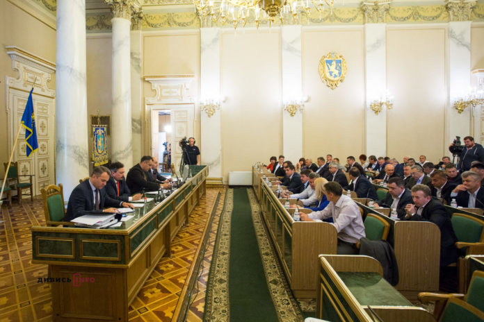 Львівська облрада підтримала звернення щодо автокефалії Української Православної Церкви Львівська облрада підтримала звернення щодо автокефалії Української Православної Церкви