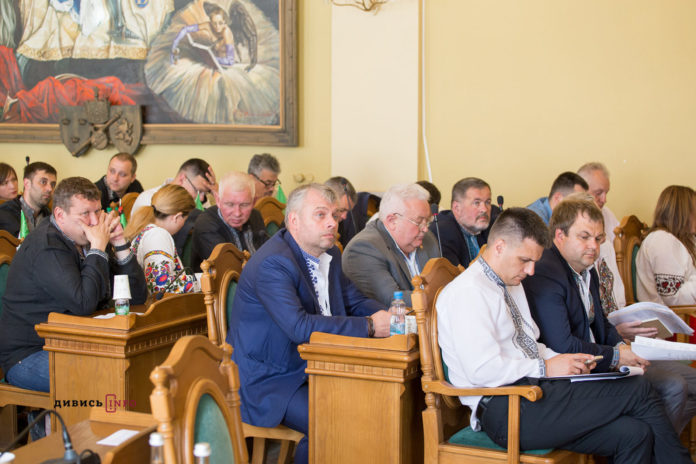 У ЦНАПАх Львова можна буде зареєструвати акти цивільного стану та автівки У ЦНАПАх Львова можна буде зареєструвати акти цивільного стану та автівки
