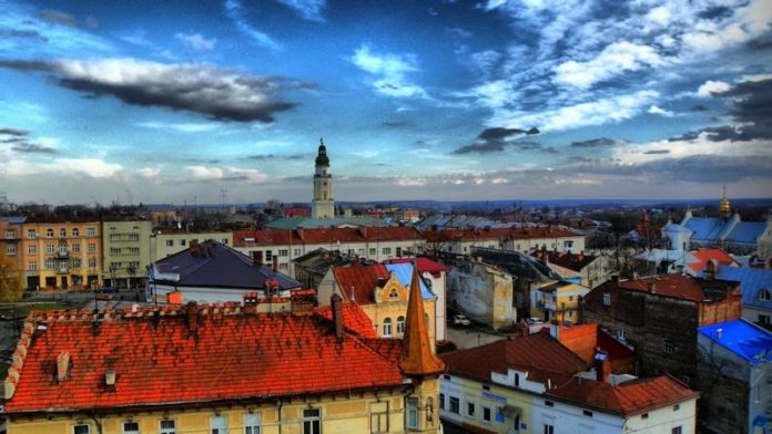 Персональний гід Львівщиною: День вуличної музики та відкриття туристичного сезону в Дрогобичі (фото) Персональний гід Львівщиною: День вуличної музики та відкриття туристичного сезону в Дрогобичі (фото)