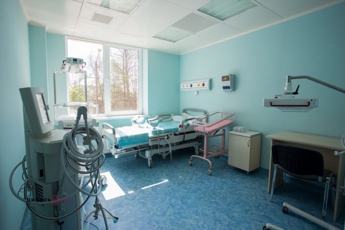 У львівському перинатальному центрі звільнили чотирьох лікарів У львівському перинатальному центрі звільнили чотирьох лікарів