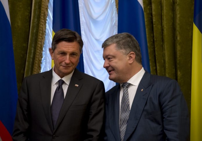 Україна за останні 4 роки дуже просунулась вперед – Президент Словенії за результатами переговорів з Порошенком Україна за останні 4 роки дуже просунулась вперед – Президент Словенії за результатами переговорів з Порошенком