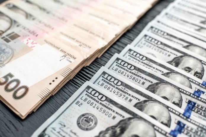 Держборг України скоротився на 800 мільйонів доларів Держборг України скоротився на 800 мільйонів доларів