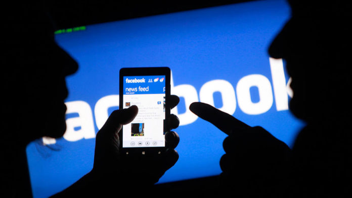 Facebook надавав доступ до даних користувачів 60 виробникам телефонів Facebook надавав доступ до даних користувачів 60 виробникам телефонів