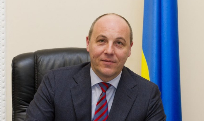 Парубій підписав закон про запуск Антикорупційного суду Парубій підписав закон про запуск Антикорупційного суду