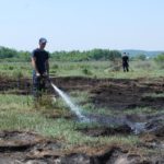 Майже двісті рятувальників гасять торф біля Львова - 3