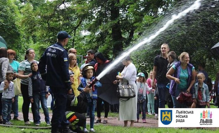 У Львові «Місто професій 2018» зібрало чимало дітей та підлітків У Львові «Місто професій 2018» зібрало чимало дітей та підлітків