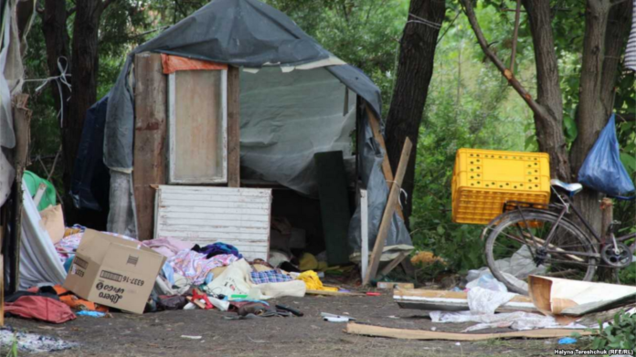 Очільники СБУ та МЗС заявили про російський слід у нападі на ромський табір Очільники СБУ та МЗС заявили про російський слід у нападі на ромський табір