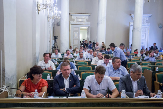 Львівські депутати знову відмовилися запроваджувати християнську етику у школах Львівські депутати знову відмовилися запроваджувати християнську етику у школах