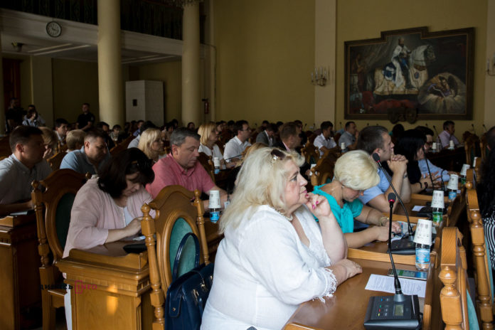 Усі ДЮСШ Львова підпорядковуватимуться управлінню молоді та спорту Усі ДЮСШ Львова підпорядковуватимуться управлінню молоді та спорту