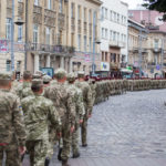 Як львівських десантників зустрічали вдома з війни (фоторепортаж) - 10