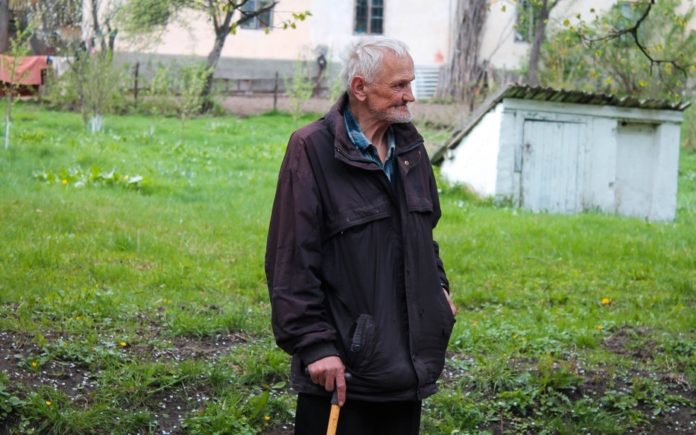 «Старість на радість»: як львівські волонтери роблять щасливими літніх людей «Старість на радість»: як львівські волонтери роблять щасливими літніх людей