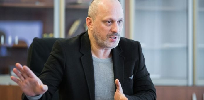 НСТУ продала права на трансляцію ЧС-2018, щоб не втратити права в 2022 році НСТУ продала права на трансляцію ЧС-2018, щоб не втратити права в 2022 році