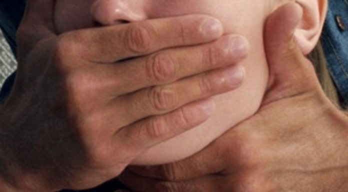 На Львівщині чоловіка підозрюють у зґвалтуванні чотирирічної дитини На Львівщині чоловіка підозрюють у зґвалтуванні чотирирічної дитини
