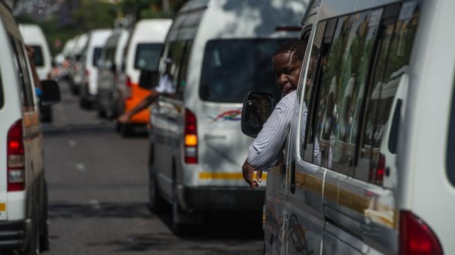 У Південній Африці застрелили 11 таксистів, ще четверо у важкому стані